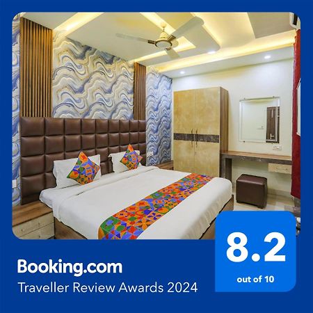 Fabhotel Naman 坎普尔 外观 照片